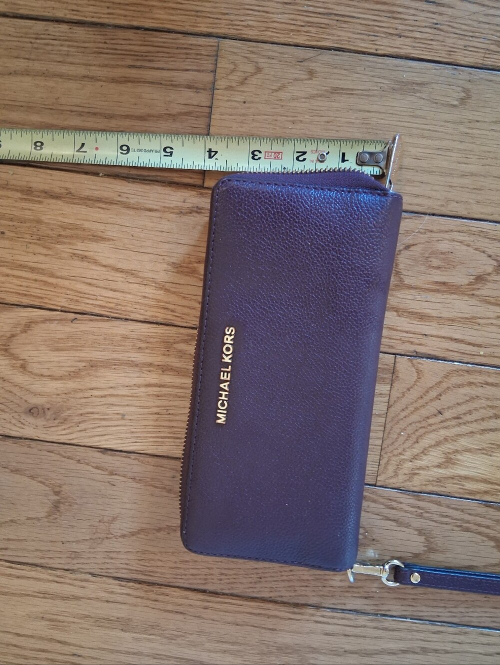Michael Kors Purple Leather Zip Wallet Wristlet - Picture 8 of 10